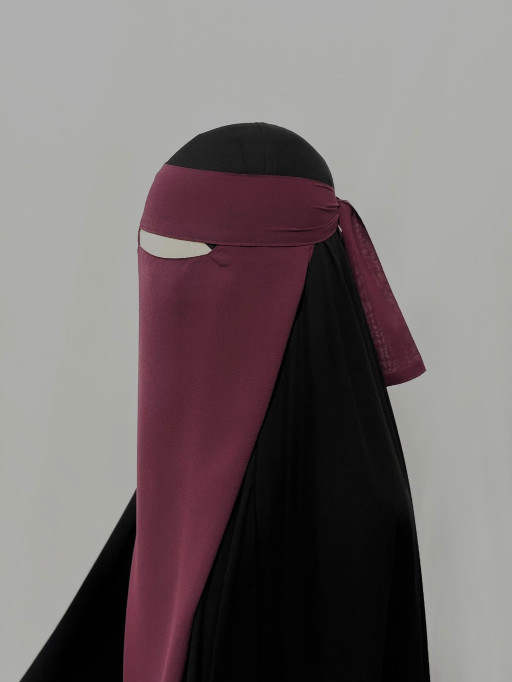 Plum niqab