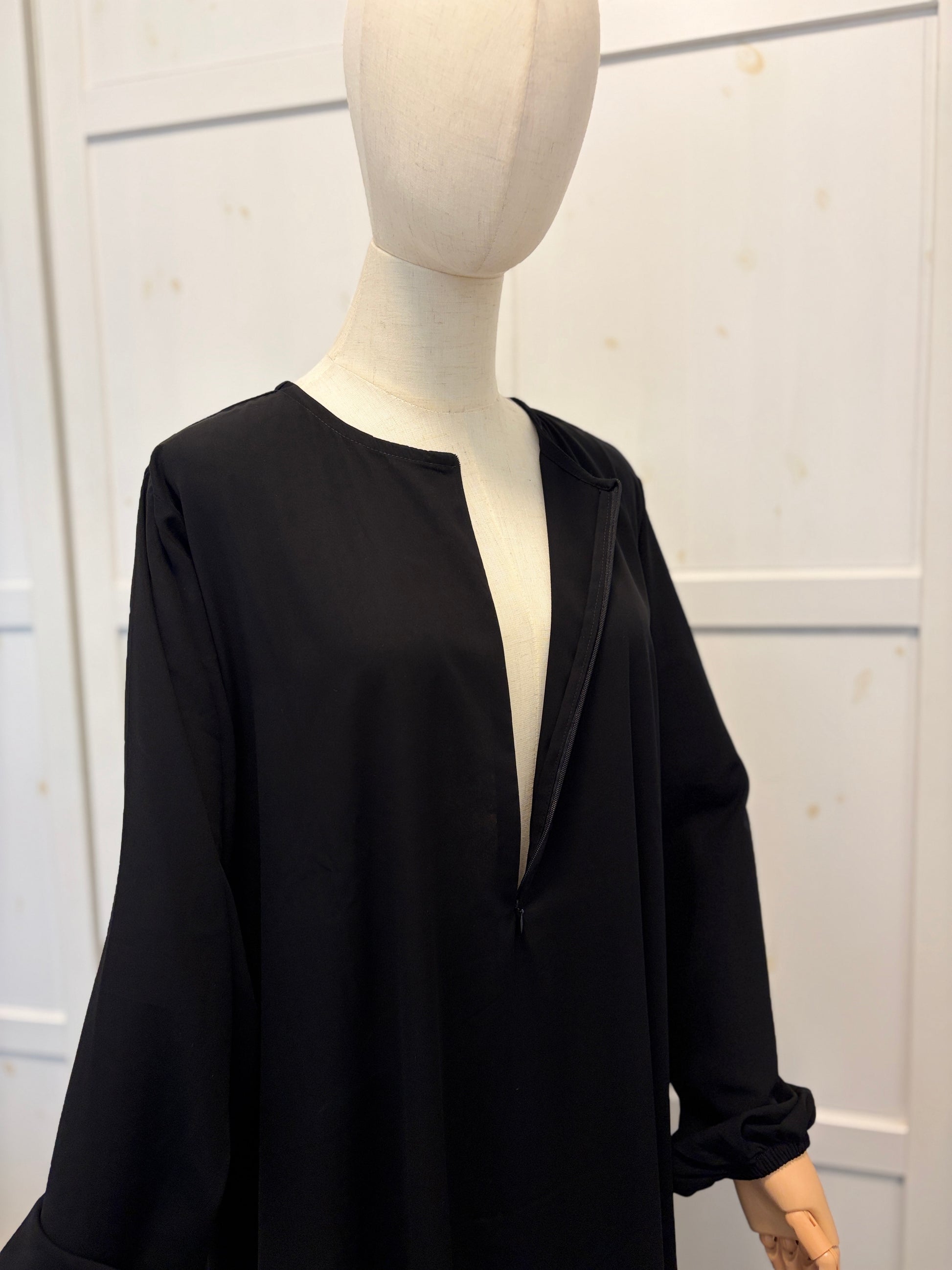 Black Abaya