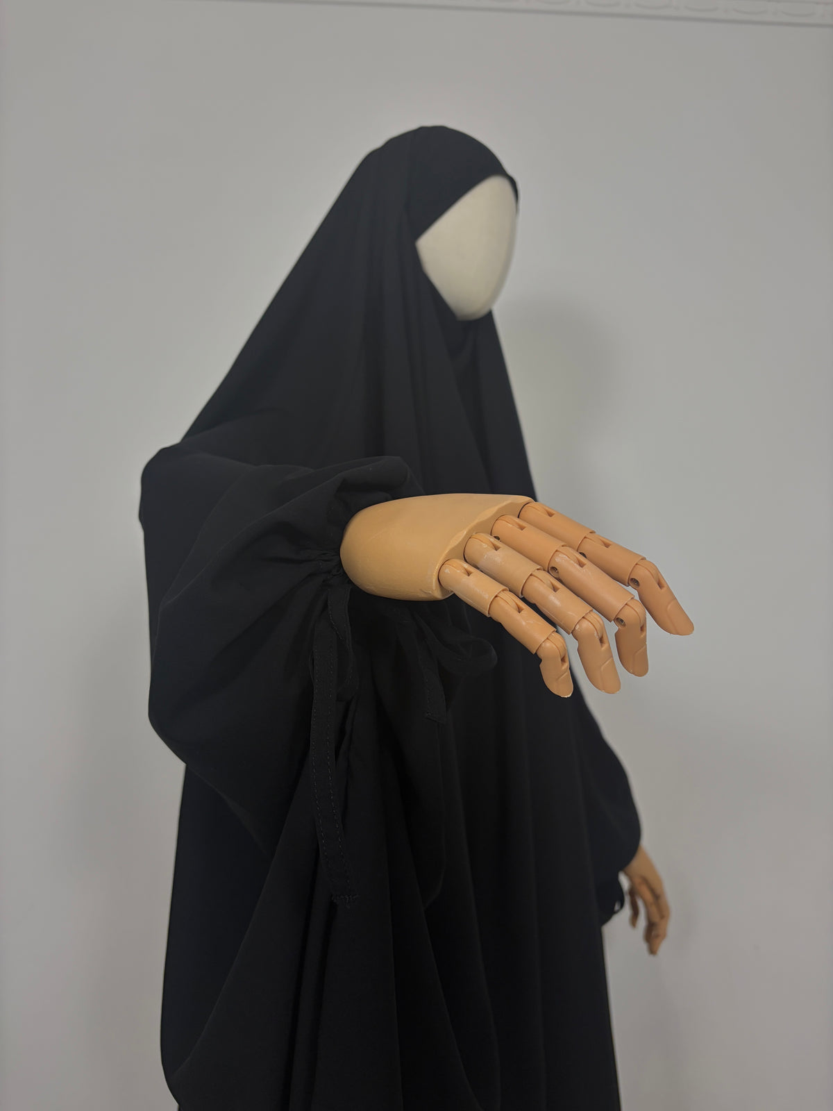 Black String sleeve jilbab