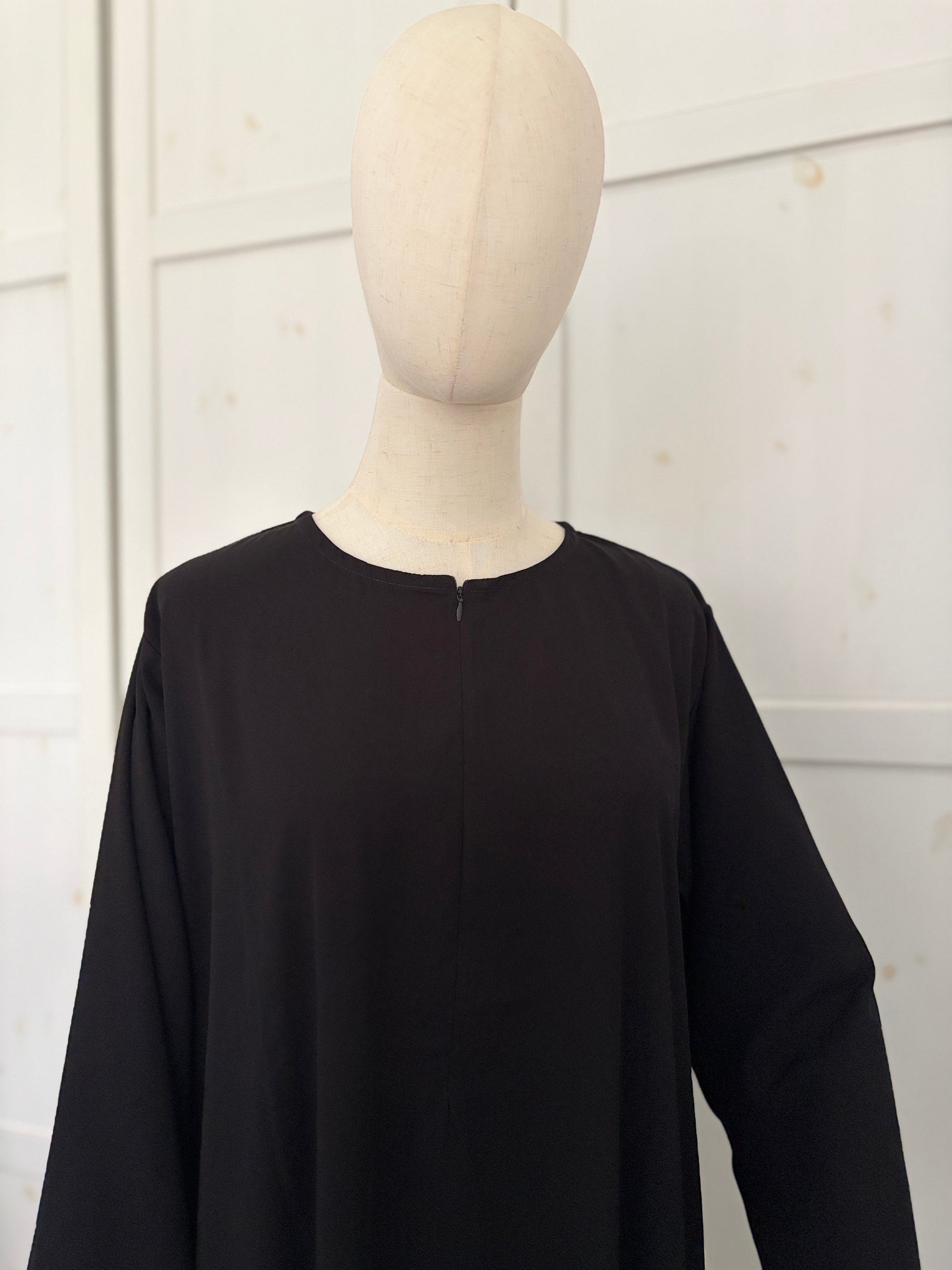 Black Abaya