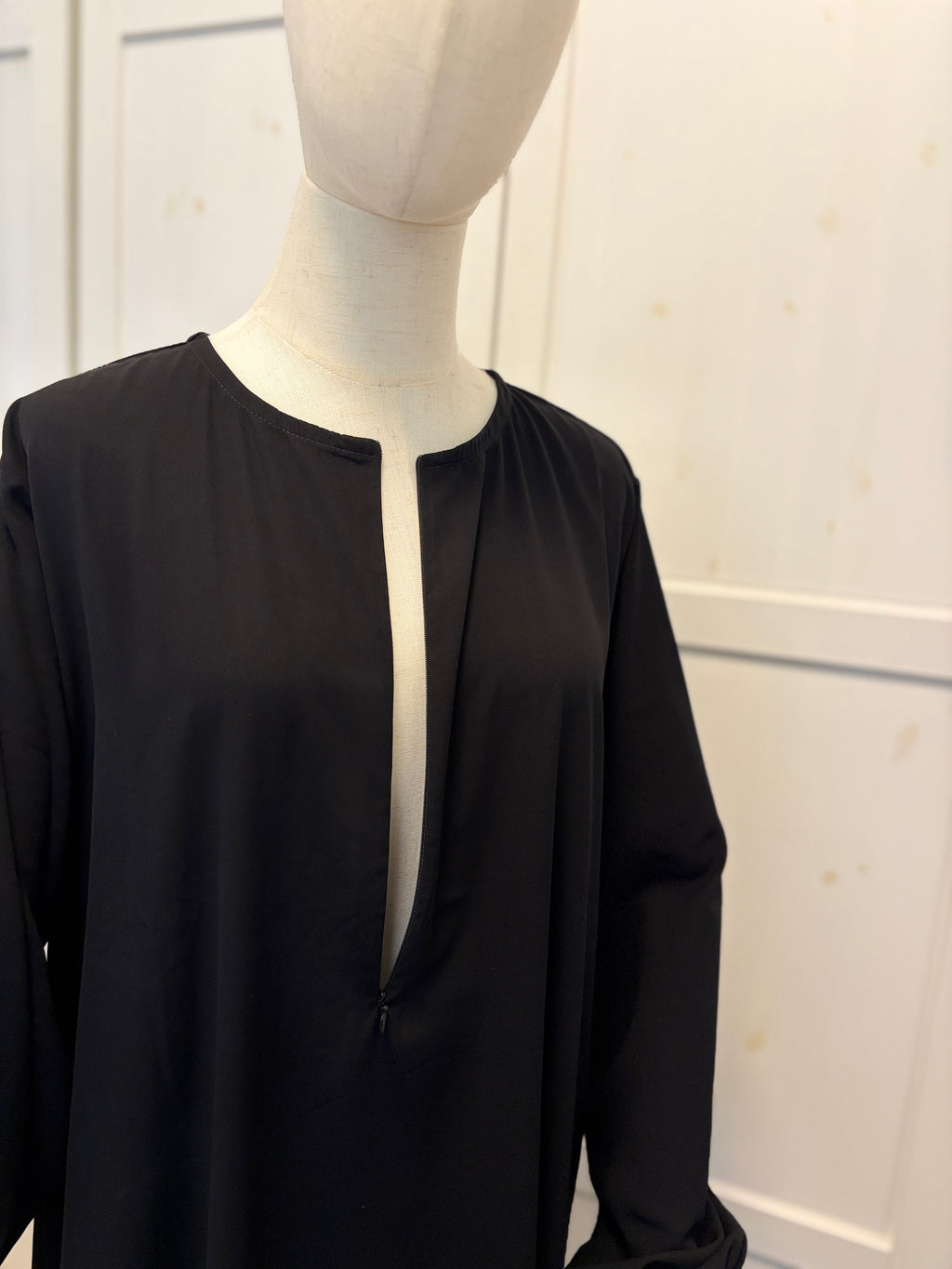Black Abaya