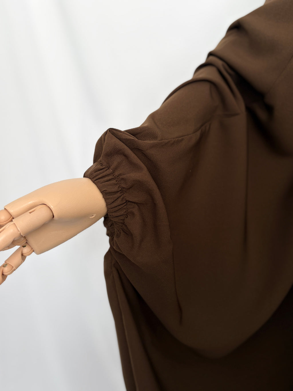 Anisa brown jilbab