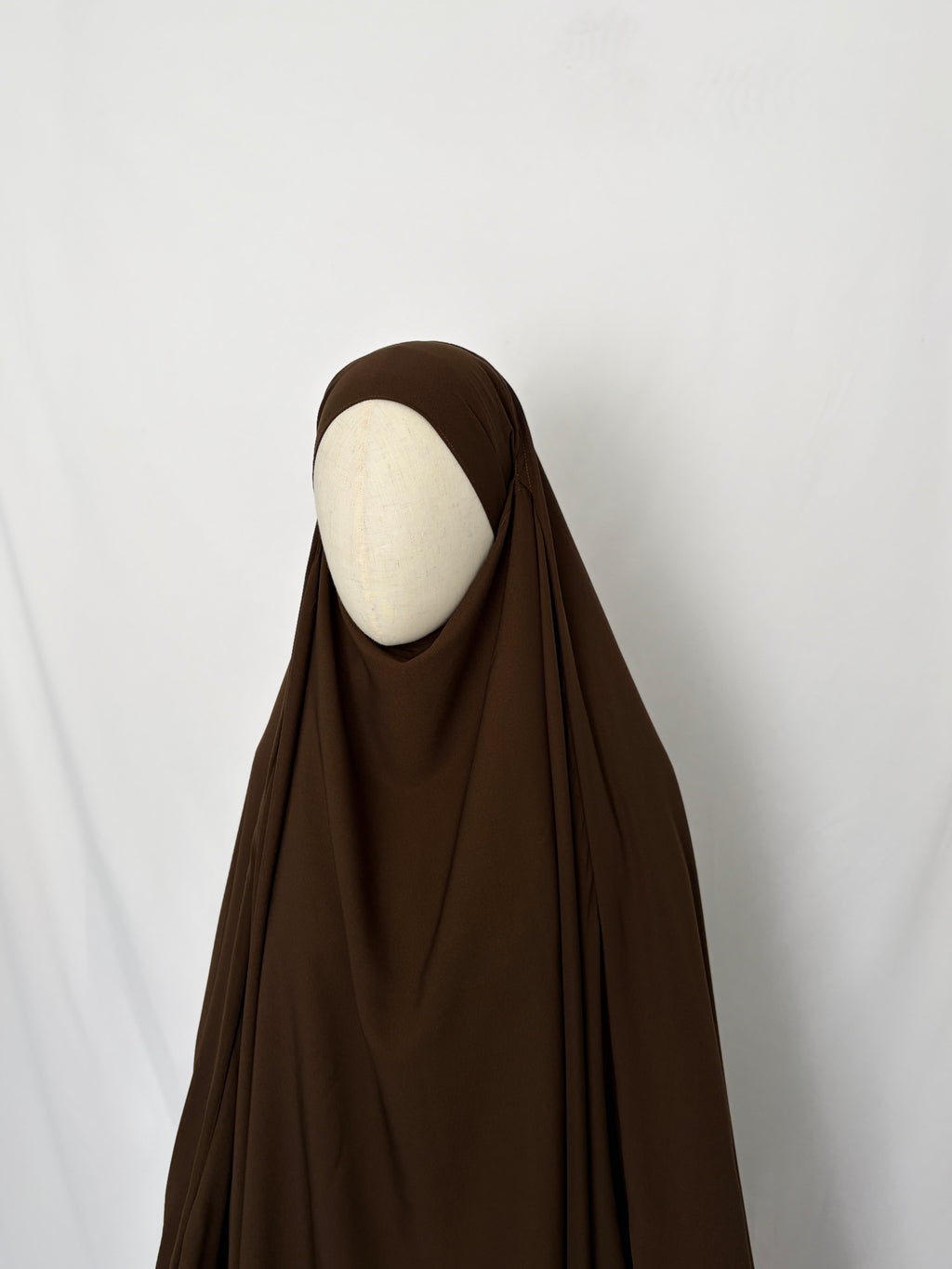 Anisa brown jilbab