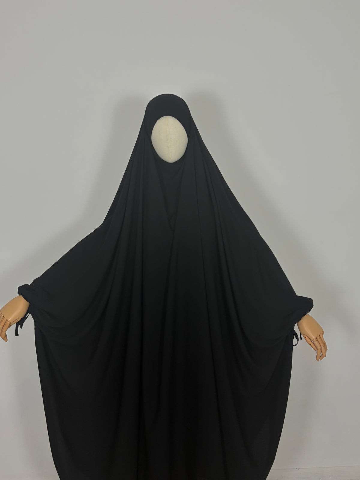 Black String sleeve jilbab