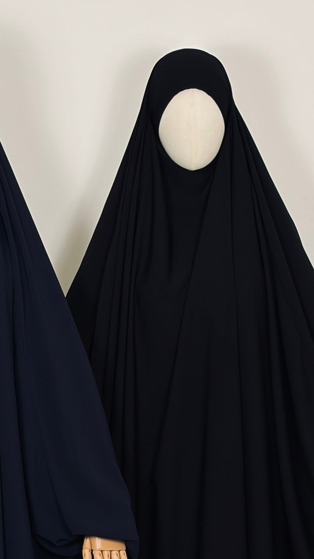 Black jilbab
